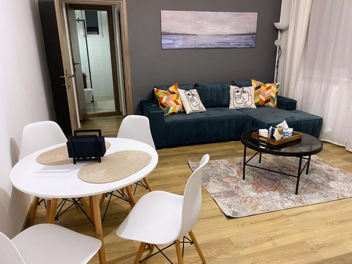 Central Cozy Apartment North Railway St - 4 Min Walk بوخارست المظهر الخارجي الصورة