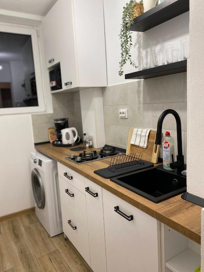 Central Cozy Apartment North Railway St - 4 Min Walk بوخارست المظهر الخارجي الصورة